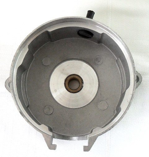 TT002S - Mancal traseiro para motor de partida Bosch 0001261002. Aplicação Scania Highline série 3/4/5, outros