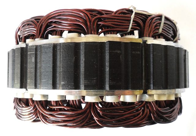 EST8191 - Estator para alternador eletrônico Mitsubishi A004TA8191 28V 100A Volvo FH, outros.