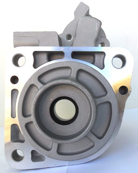 MDM62471 - Mancal dianteiro para motor de partida Mitsubishi M008T62471 24V com rolamento e retentor. Aplicação Volvo